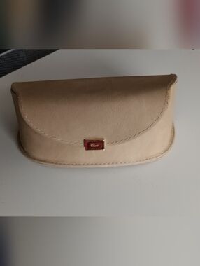 Chic Beige Leather Chloé Sunglasses Case